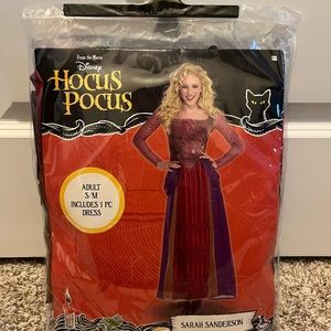 ** still in packaging** Hocus Pocus Sarah Sanderson Costume